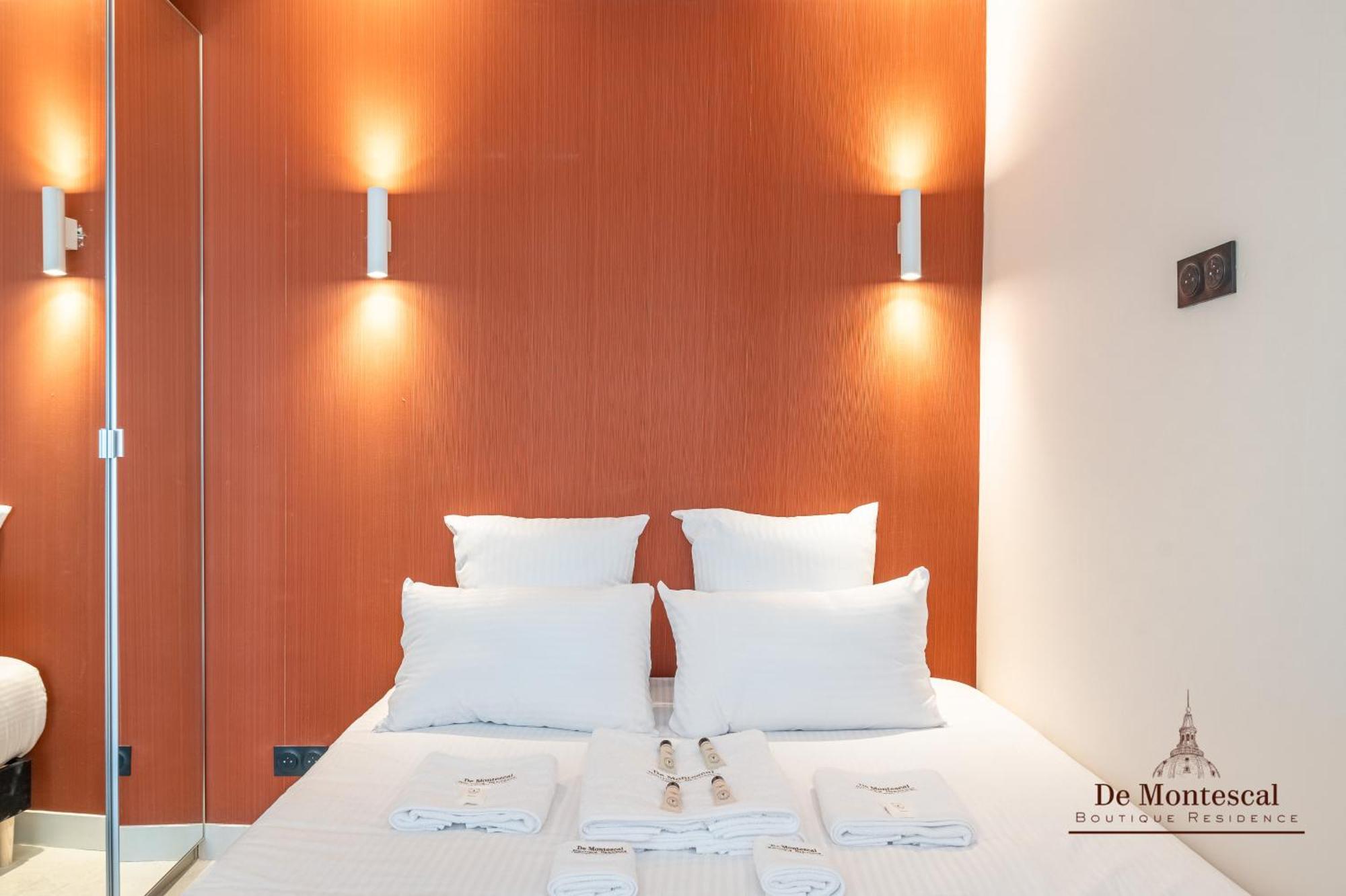 De Montescal - Hot Tub And Ac Cosy Apartment A Prime Location 40M2 Paris Eksteriør billede