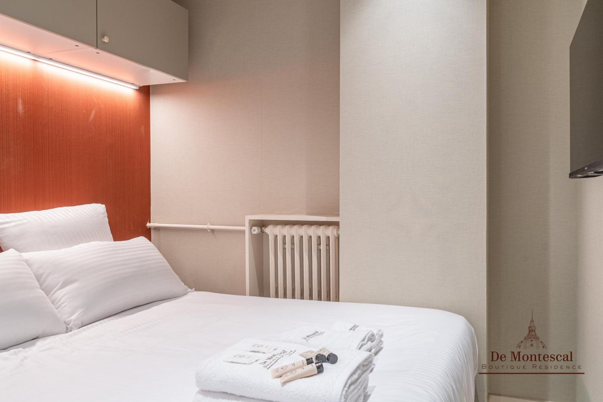 De Montescal - Hot Tub And Ac Cosy Apartment A Prime Location 40M2 Paris Eksteriør billede